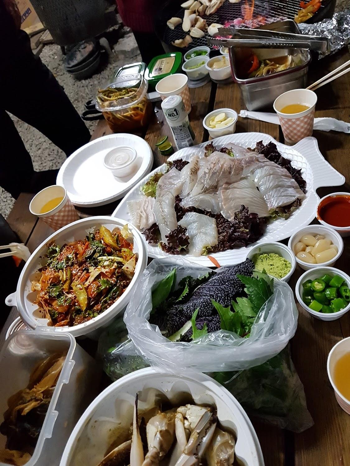 Cover Image for 황금빛노을펜션