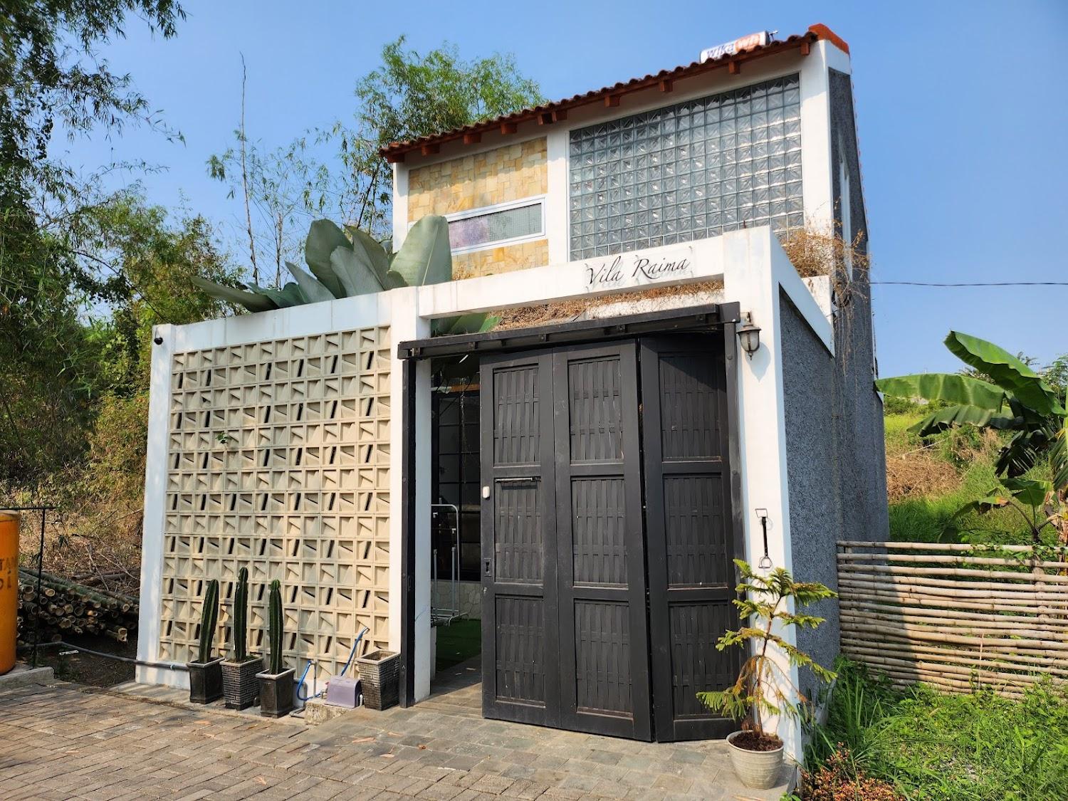 Cover Image for Vila Raima