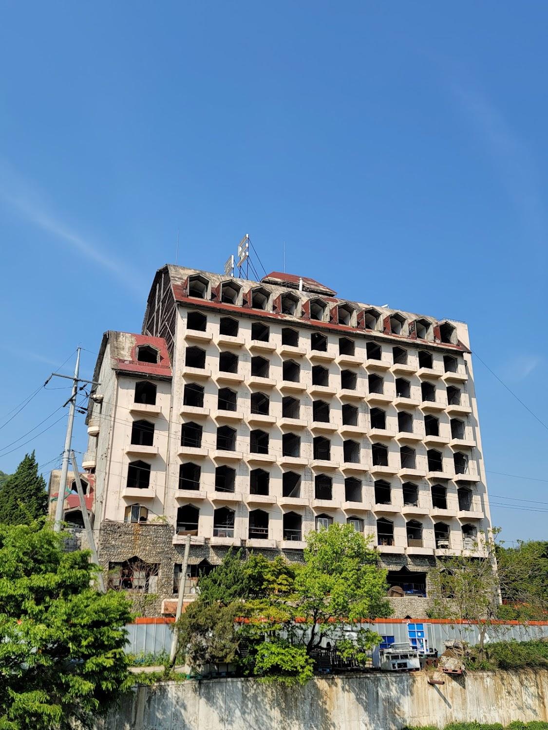 Cover Image for 용천파라다이스콘도