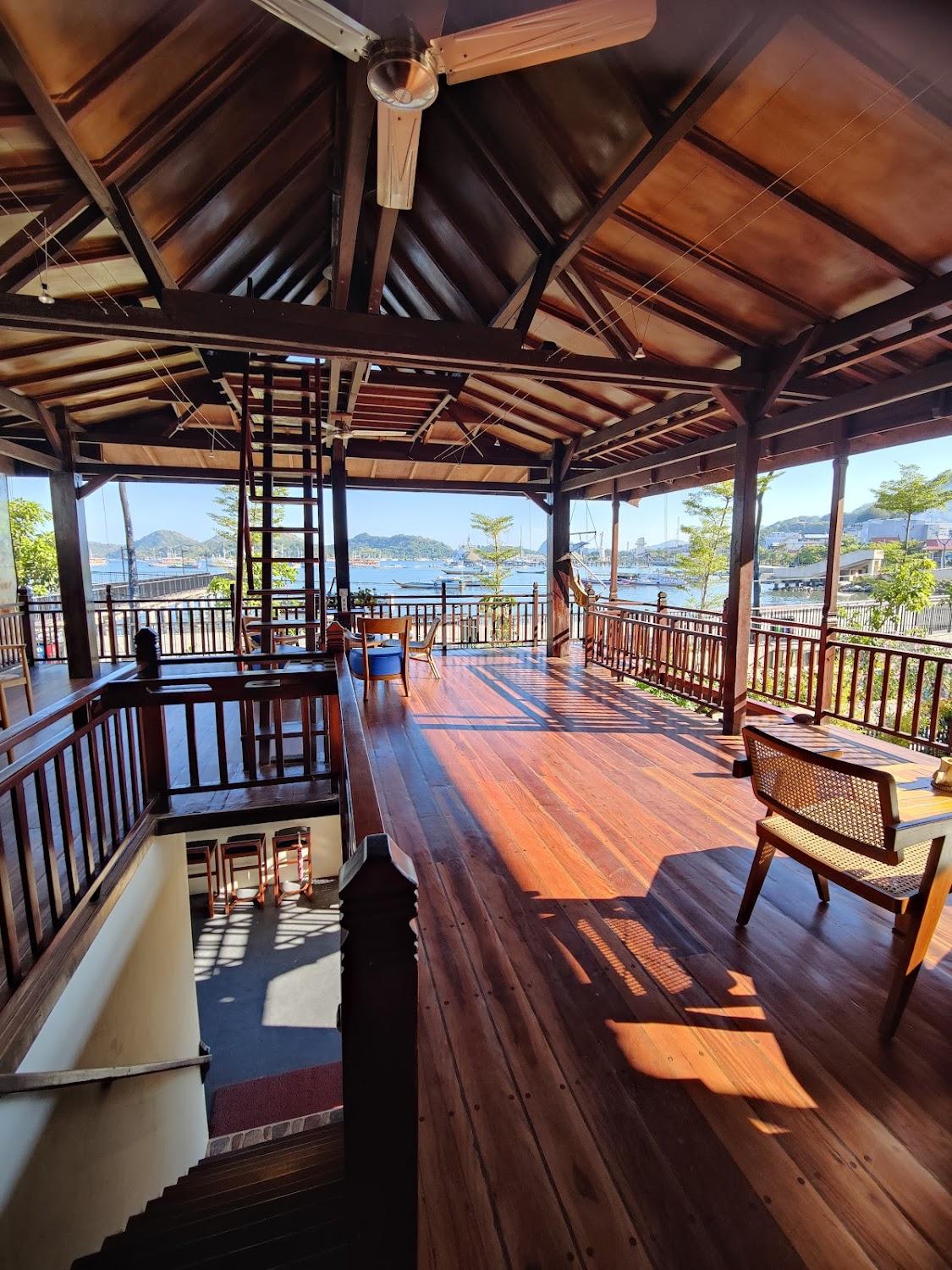 Cover Image for Cool Breeze Flores Labuan Bajo Authentic Hotel