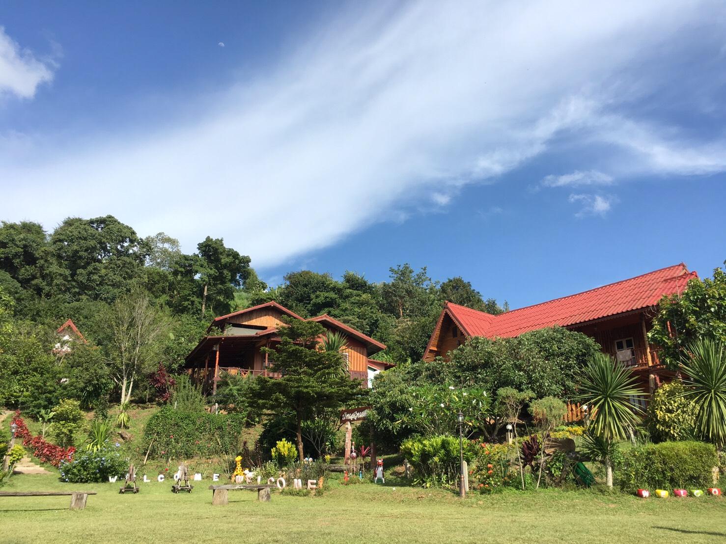 Cover Image for บ้านสวนศรเพชร