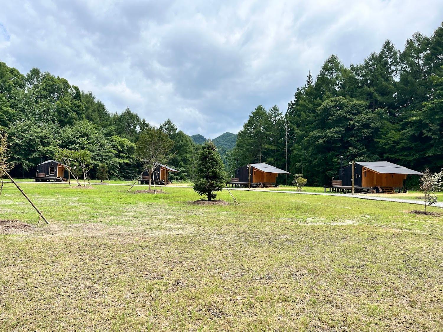 Cover Image for Earthboat Village Hakuba