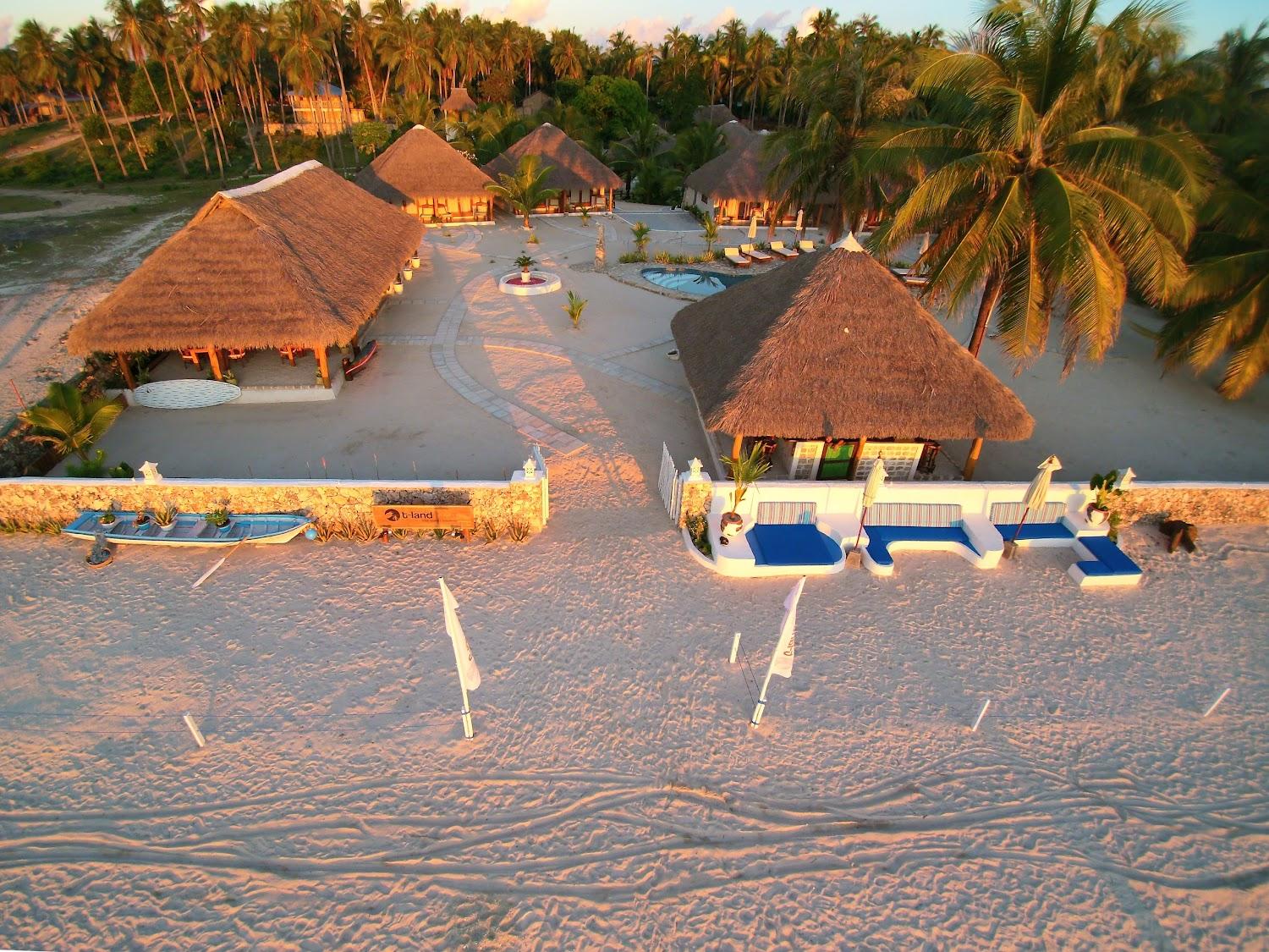 Cover Image for T-LandResort