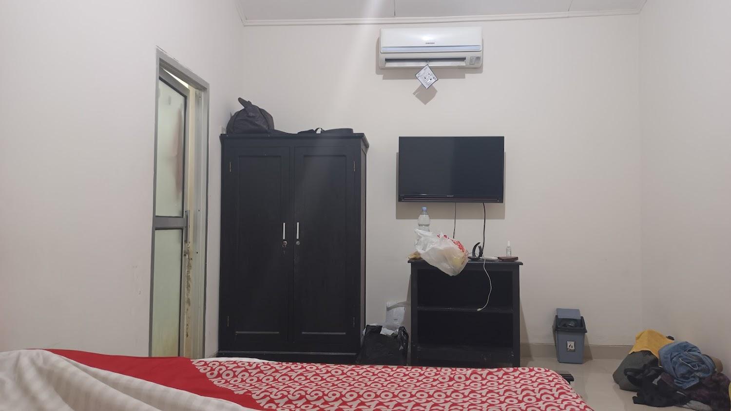 Cover Image for OYO 1547 Wisma Ray Syariah