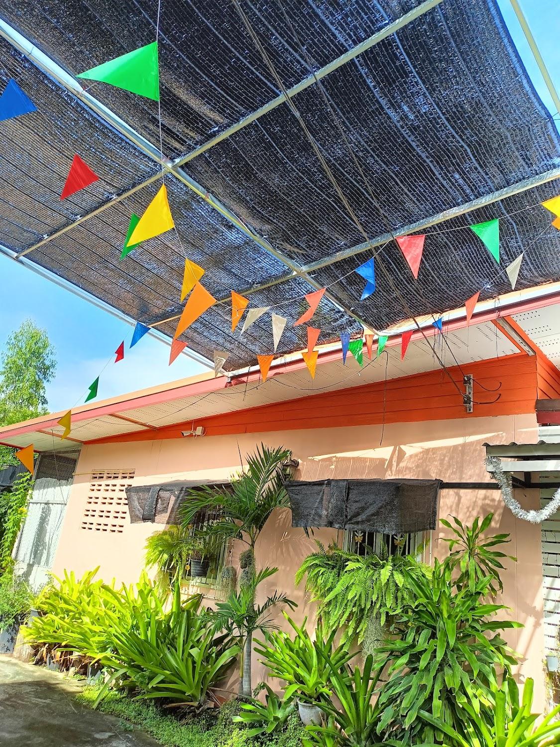 Cover Image for Ban Suan Phu Suay