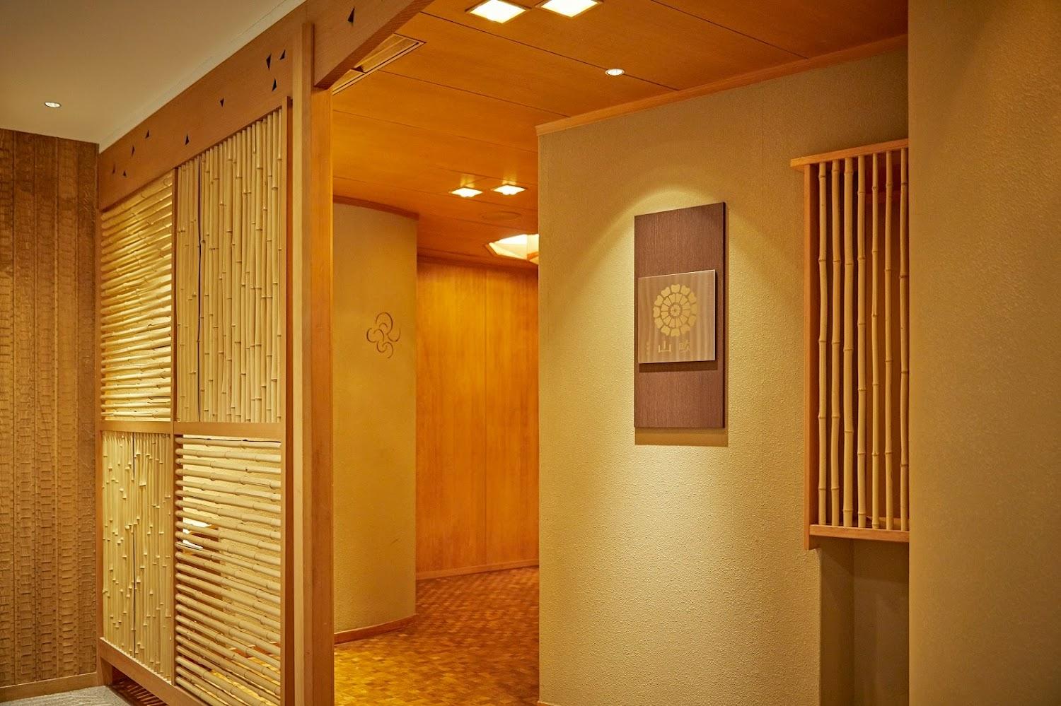 Cover Image for Shima Kanko Hotel The Classic