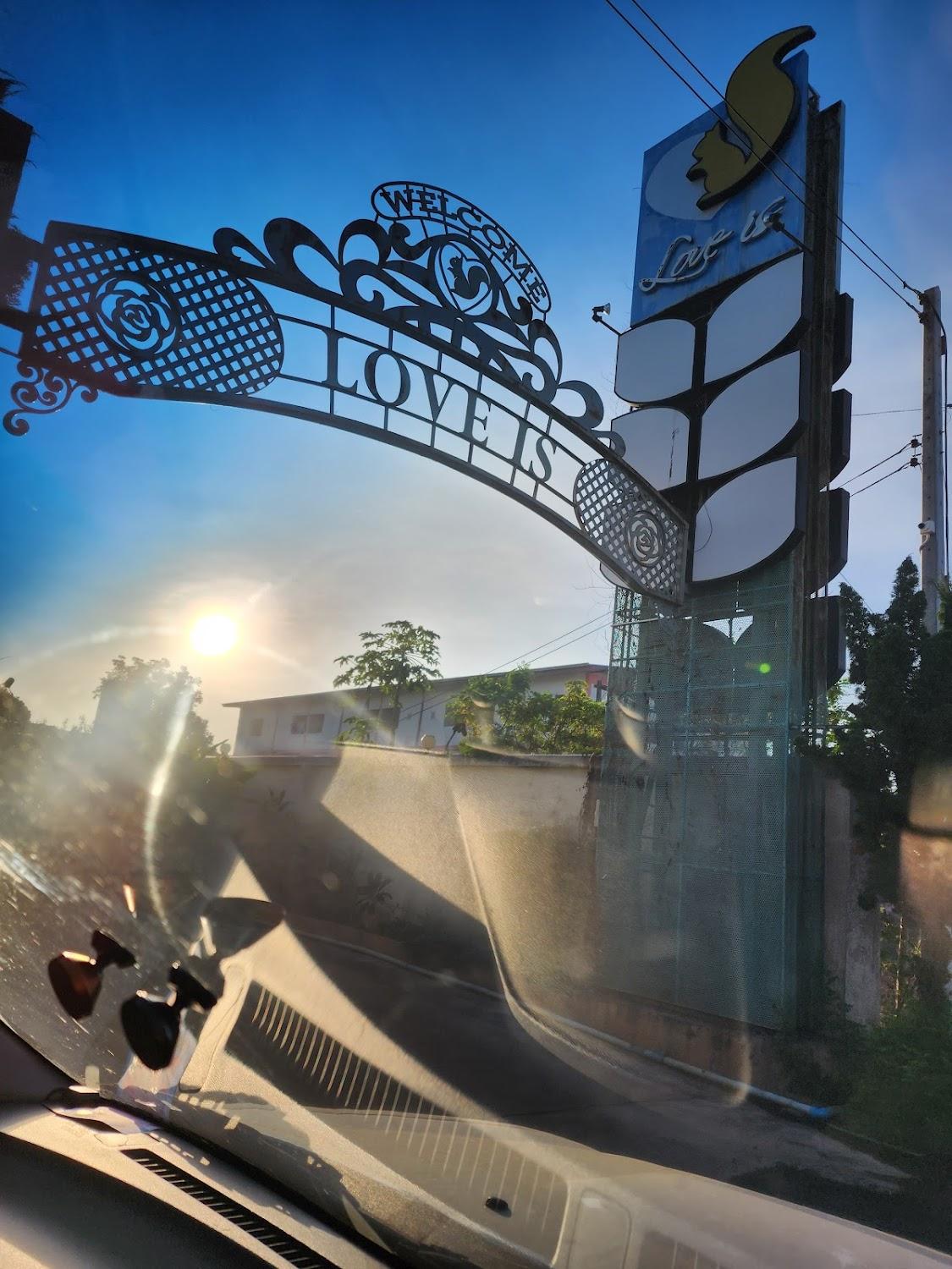 Cover Image for LOVEiS Fantasy Resort