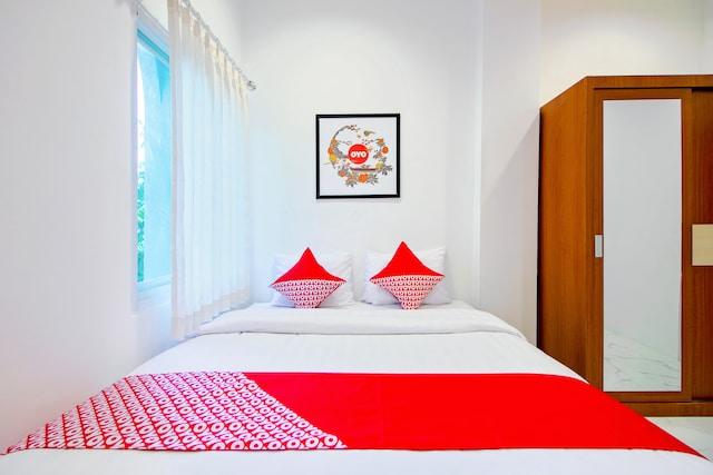 Cover Image for OYO 1319 88 Exclusive Guesthouse