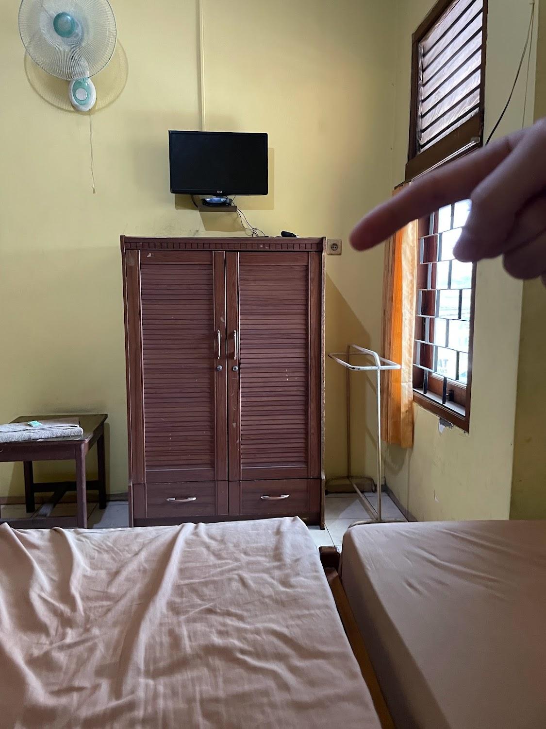 Cover Image for Hotel Bungurasih (Hotel Keluarga)