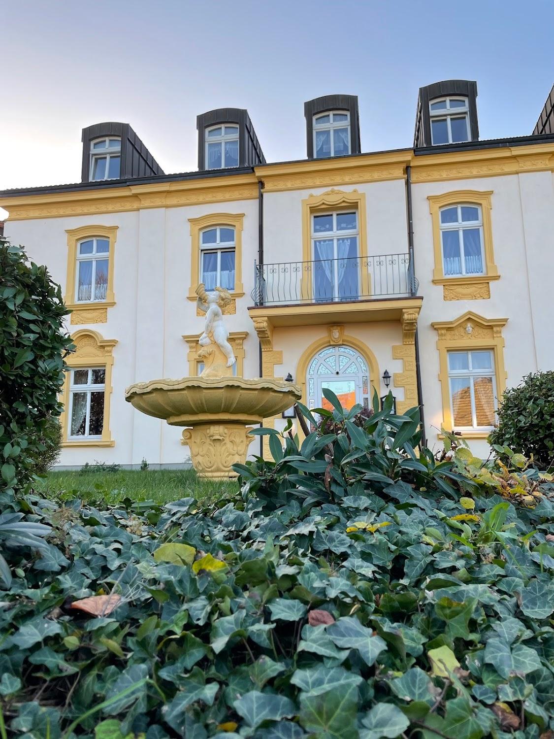 Cover Image for Schützenhaus