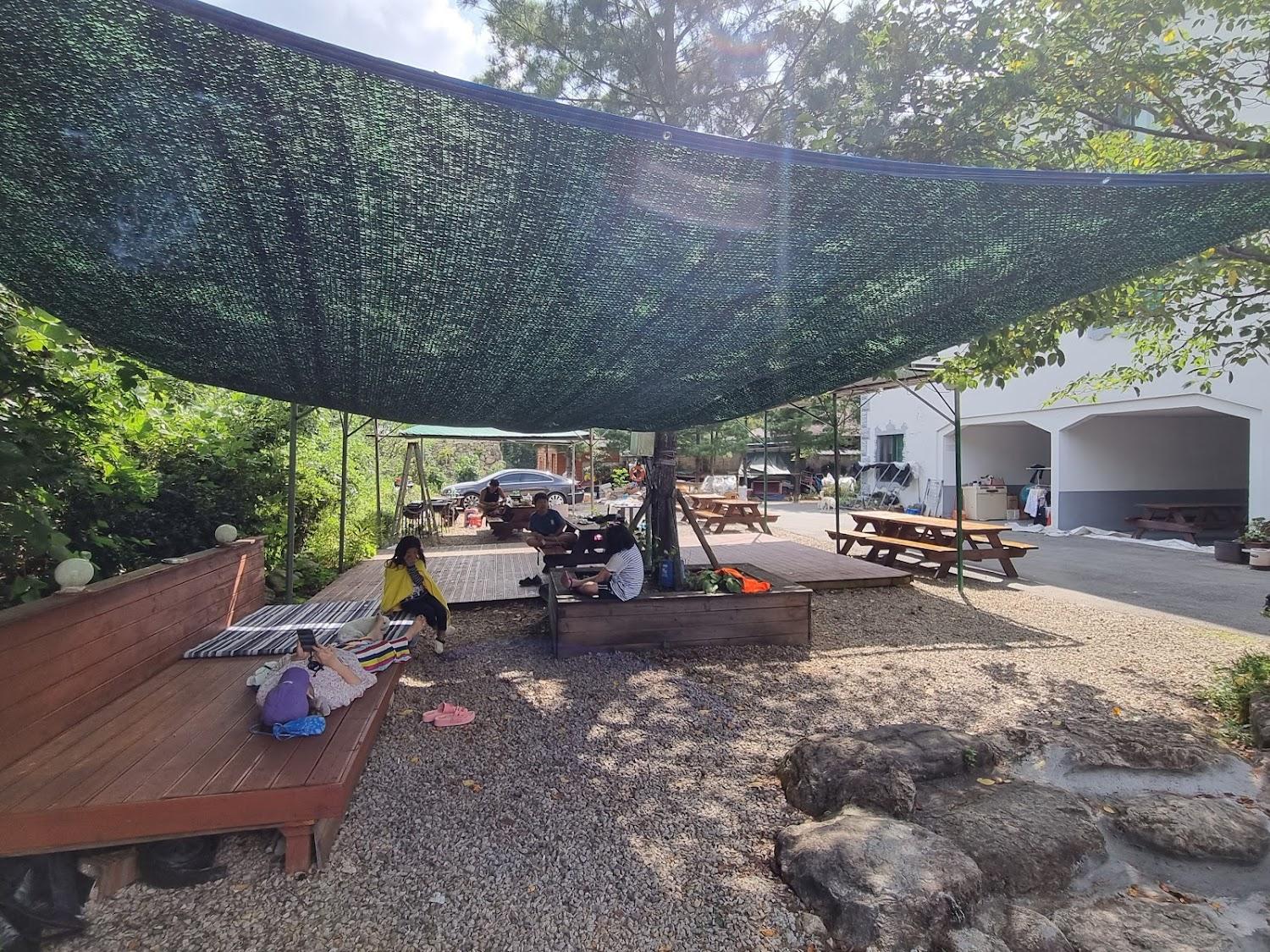 Cover Image for 해피하우스