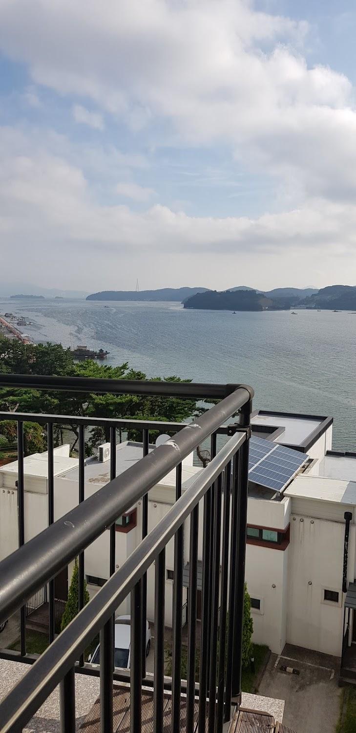 Cover Image for 배쟁이카페