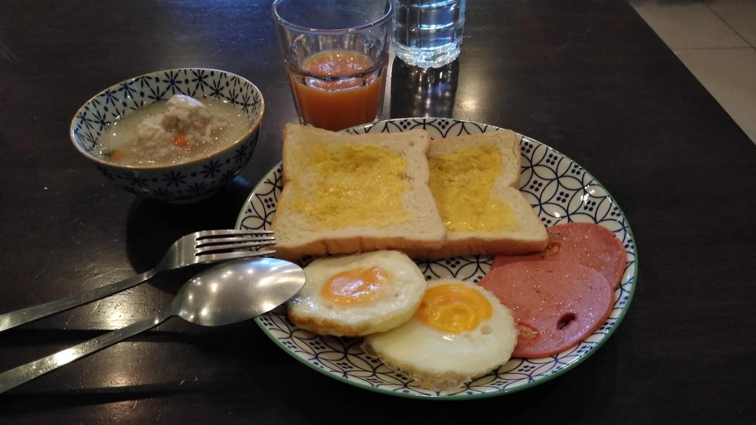Cover Image for Hom Cooking Hostel