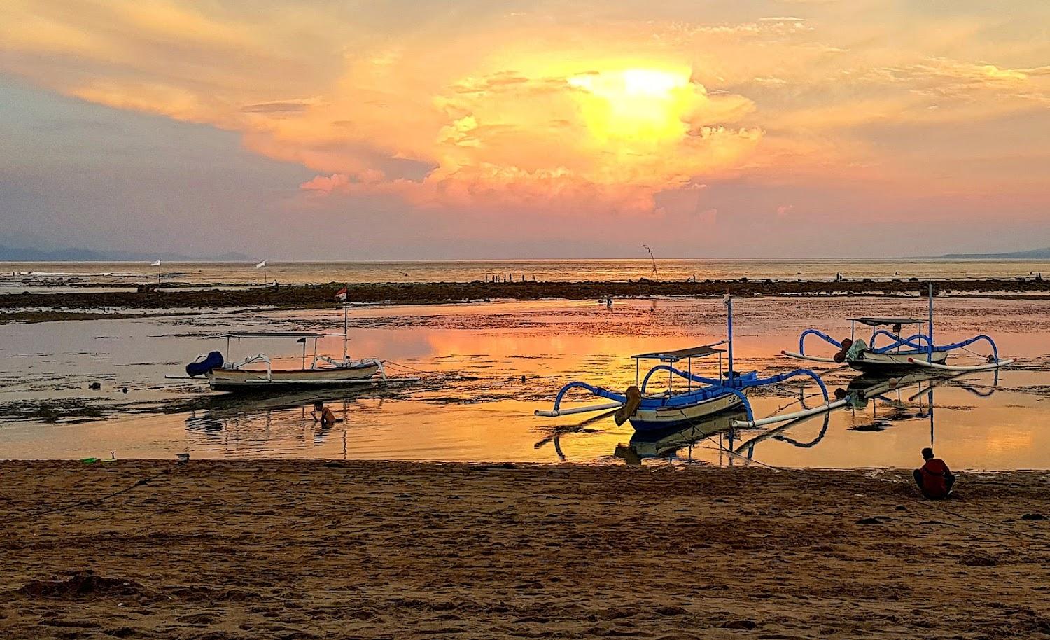 Cover Image for Bali Beach Hotel - Sanur