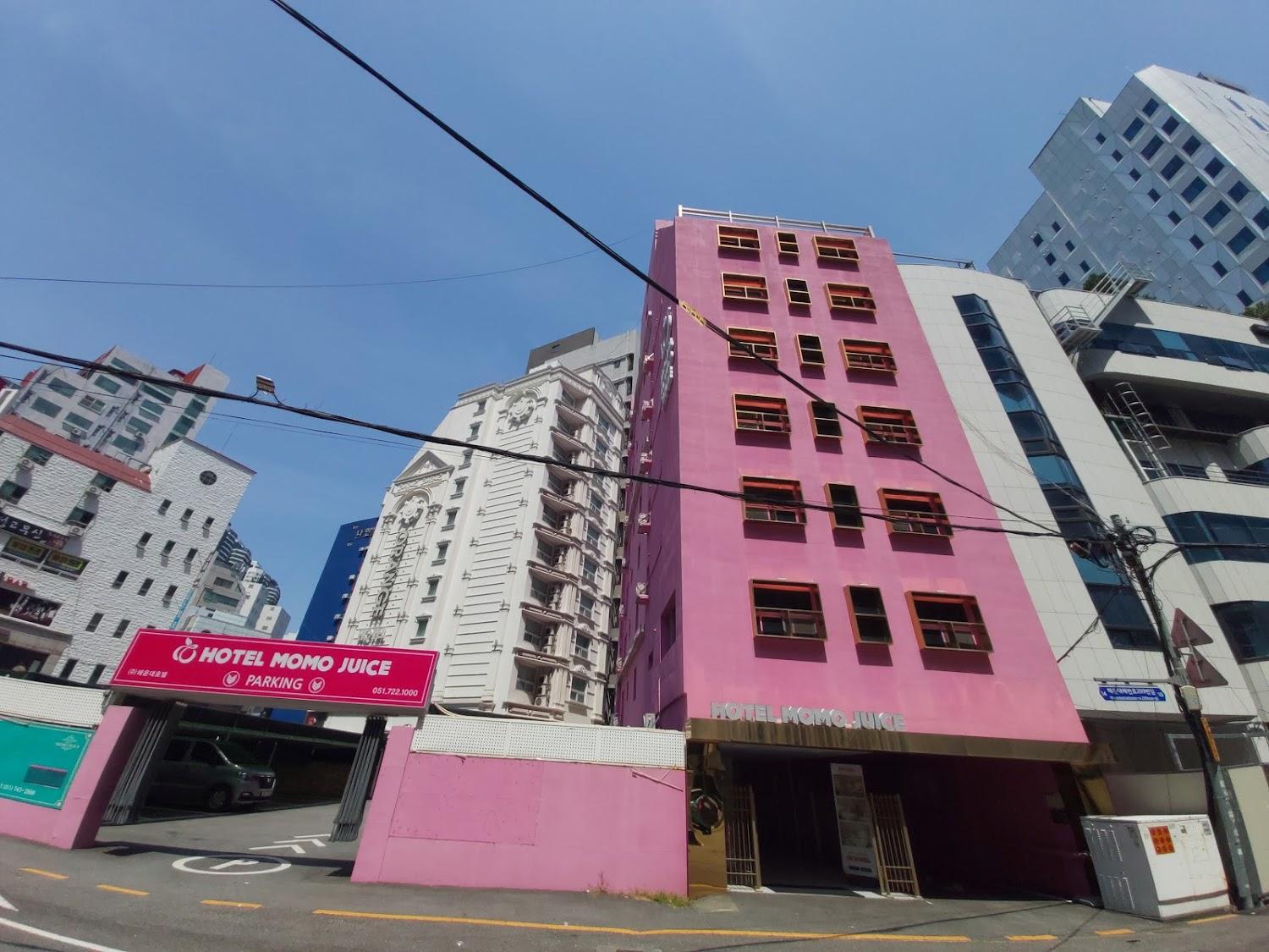 Cover Image for 호텔모모주스