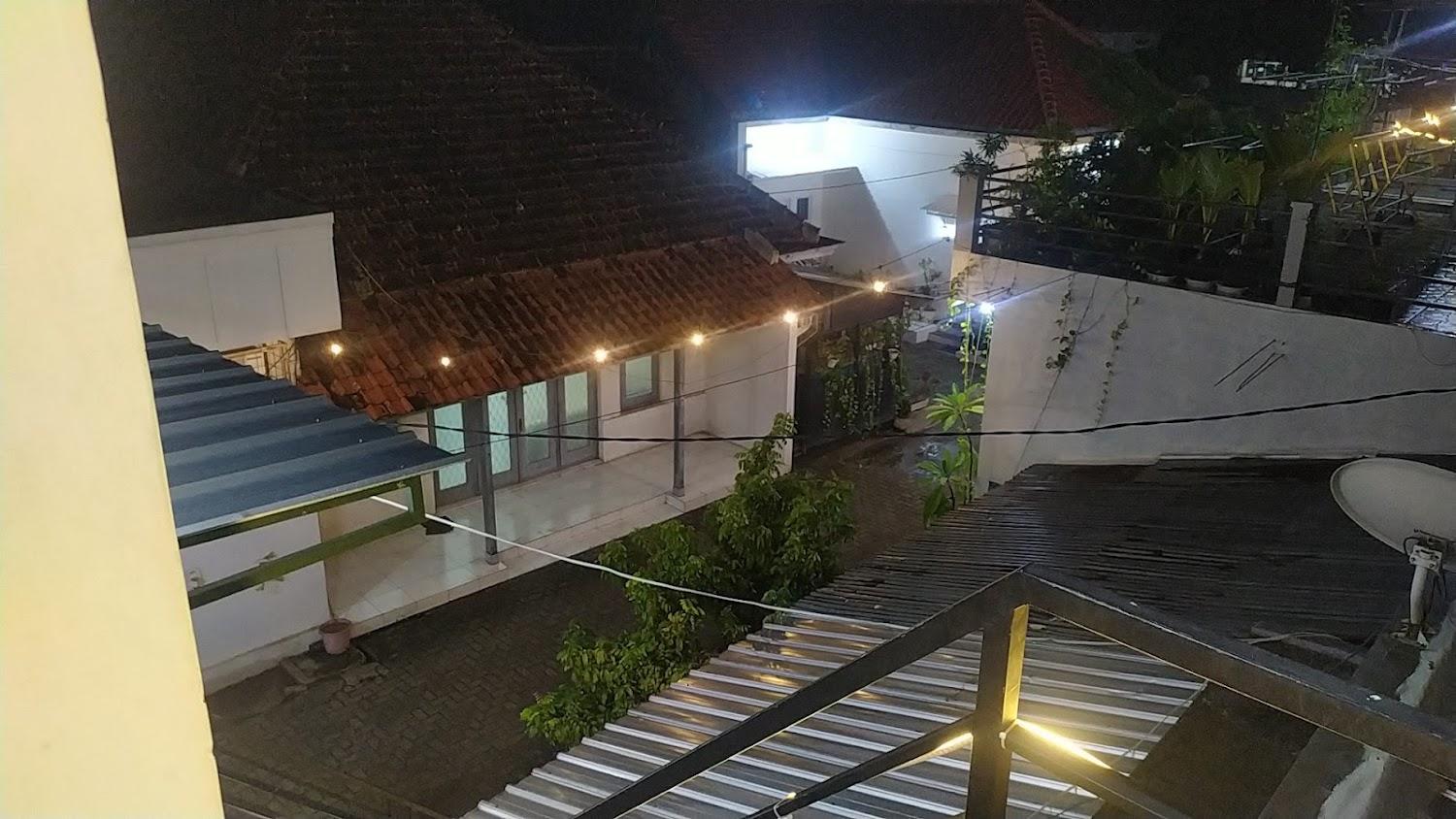 Cover Image for RedDoorz Syariah near Ciledug Station