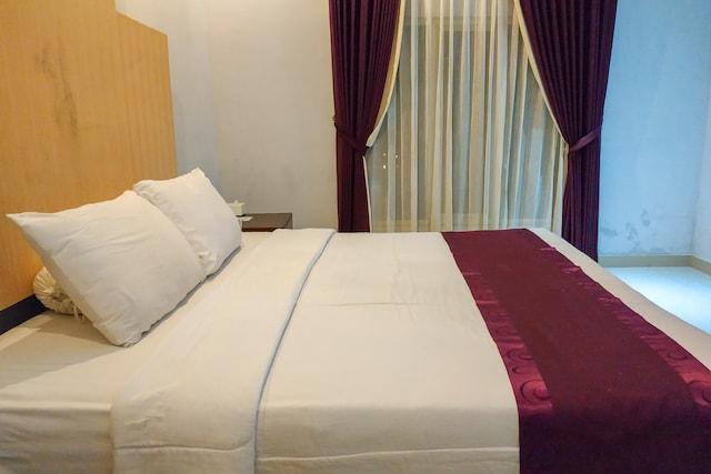Cover Image for OYO 2073 Grand Inn Hotel Lombok
