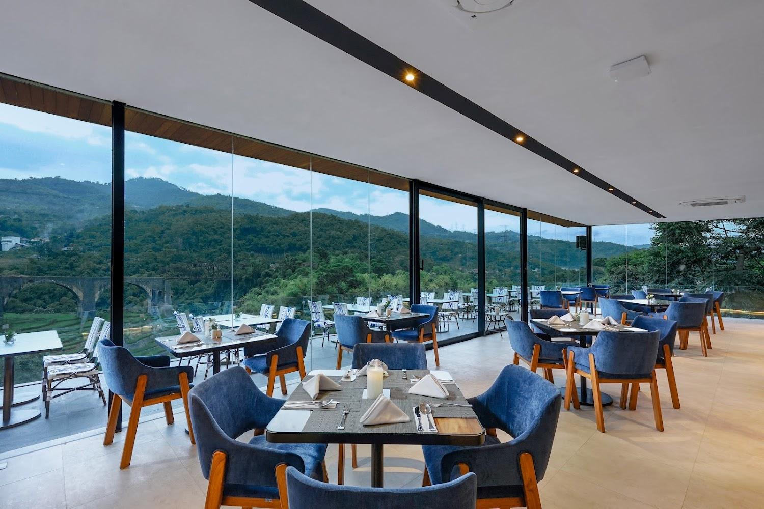 Cover Image for Forest Hills Hotel Ciwidey