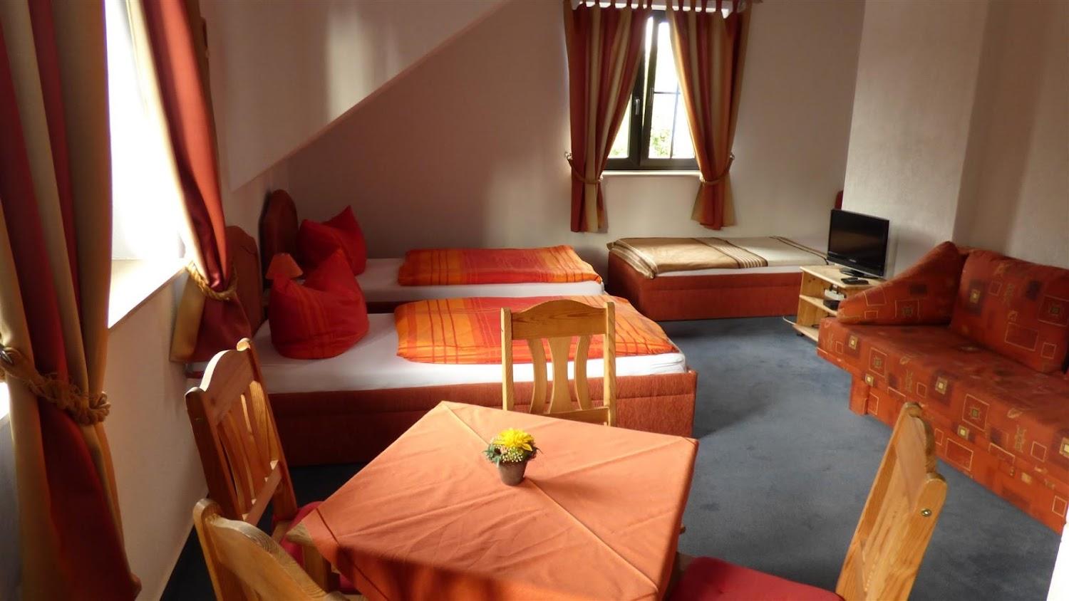 Cover Image for Pension am Berg