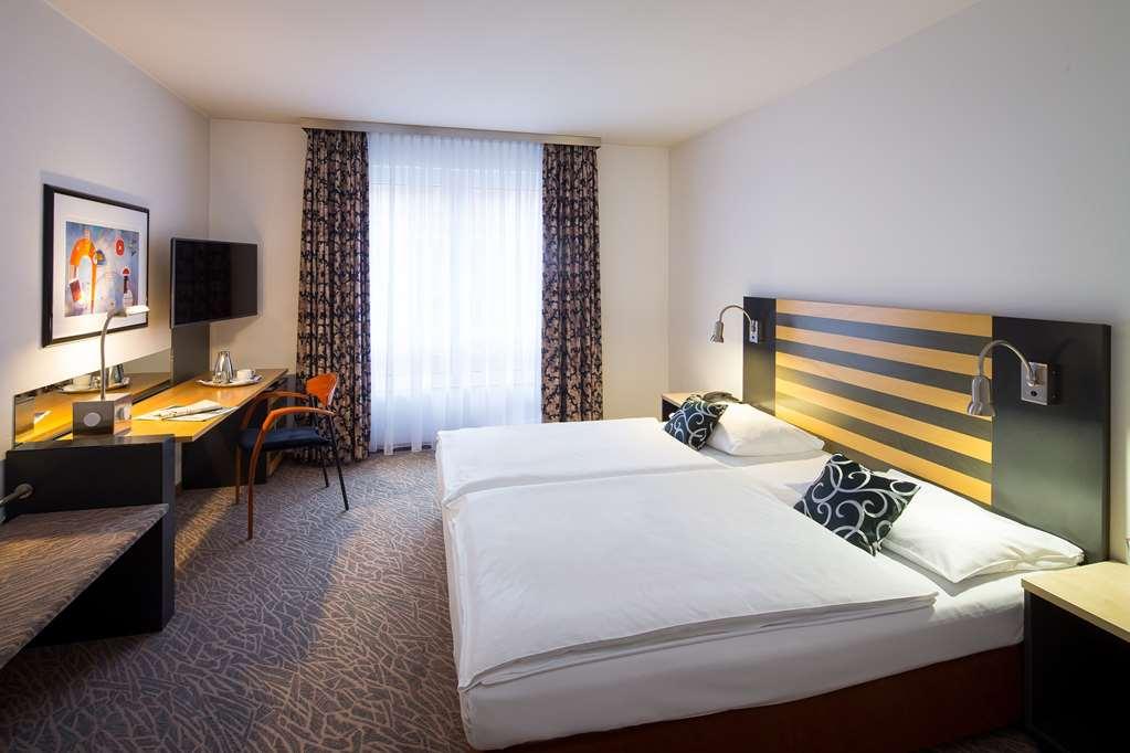 Cover Image for Lindner Hotel Frankfurt Hochst - JDV by Hyatt