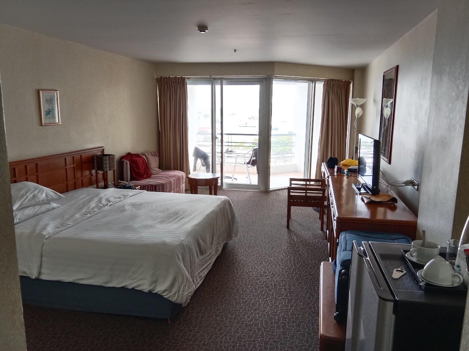 Cover Image for Sandy Spring Hotel