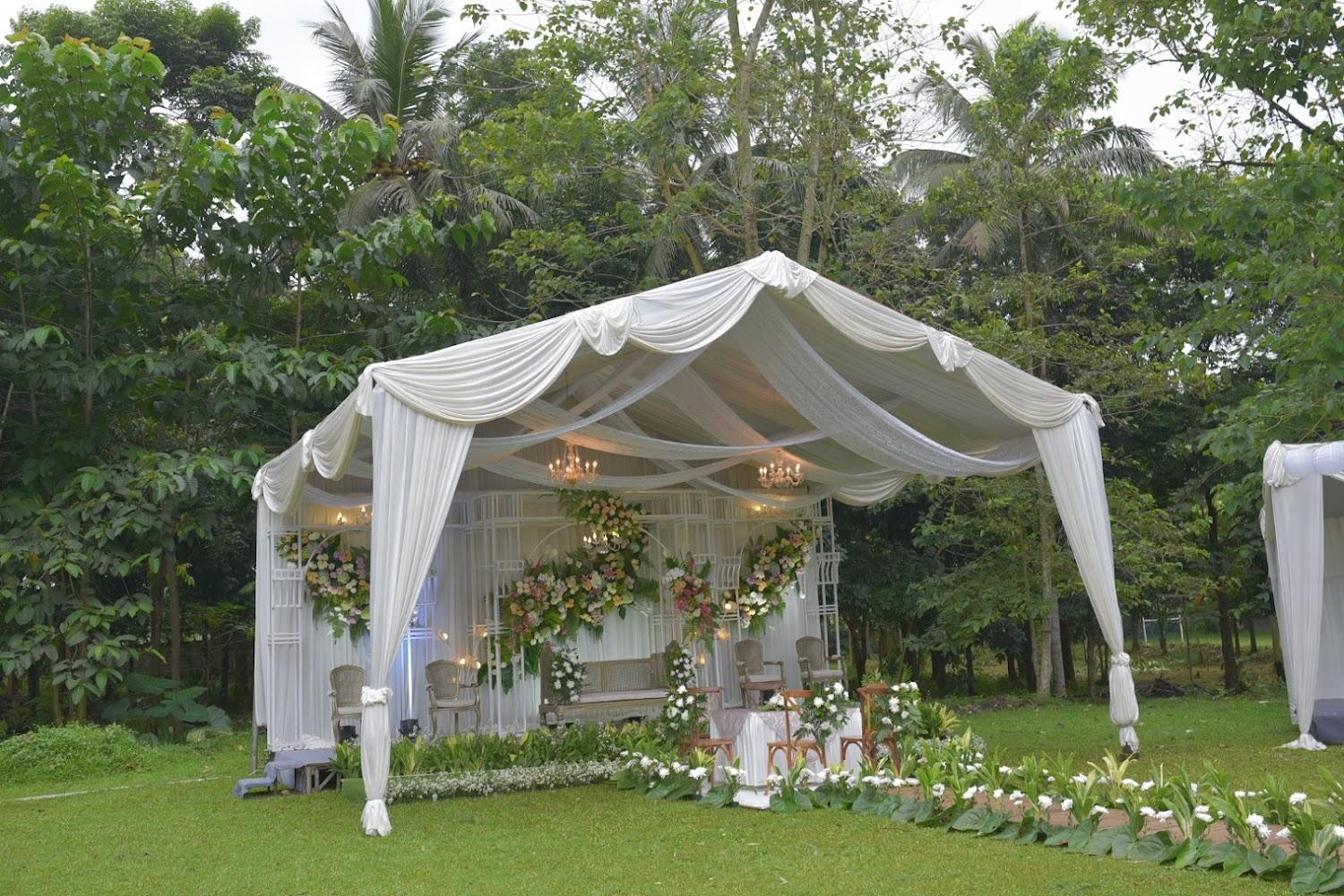 Cover Image for Grand Pesona Hotel & Resort