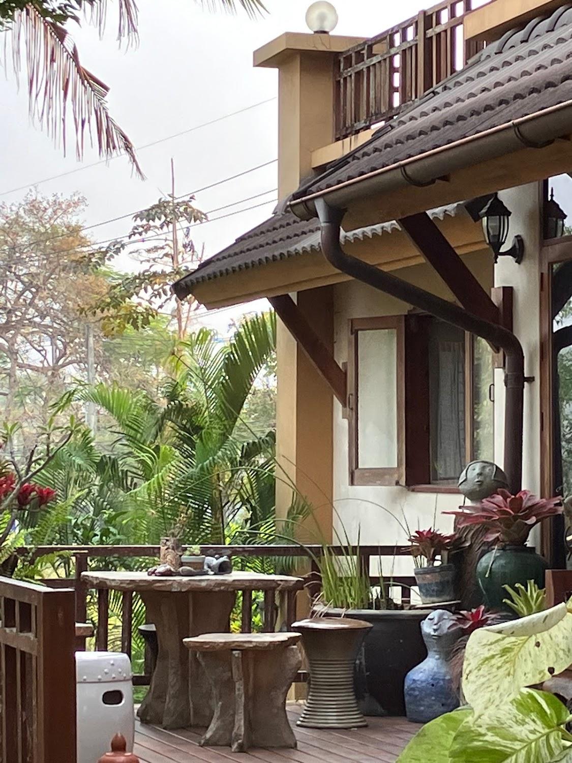 Cover Image for Chaem Muang House