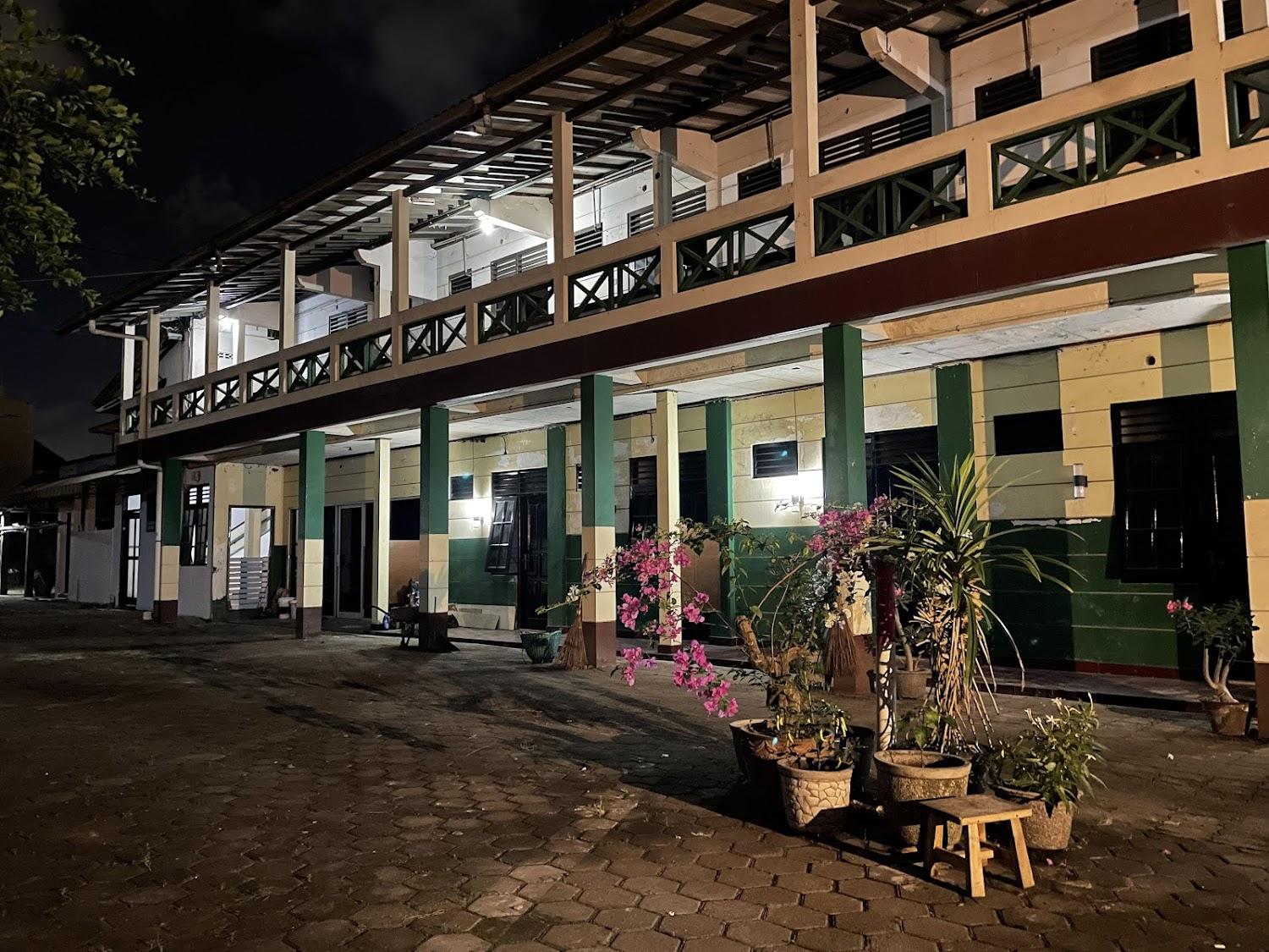 Cover Image for LestInn Homestay Monjali Mitra Reddoorz