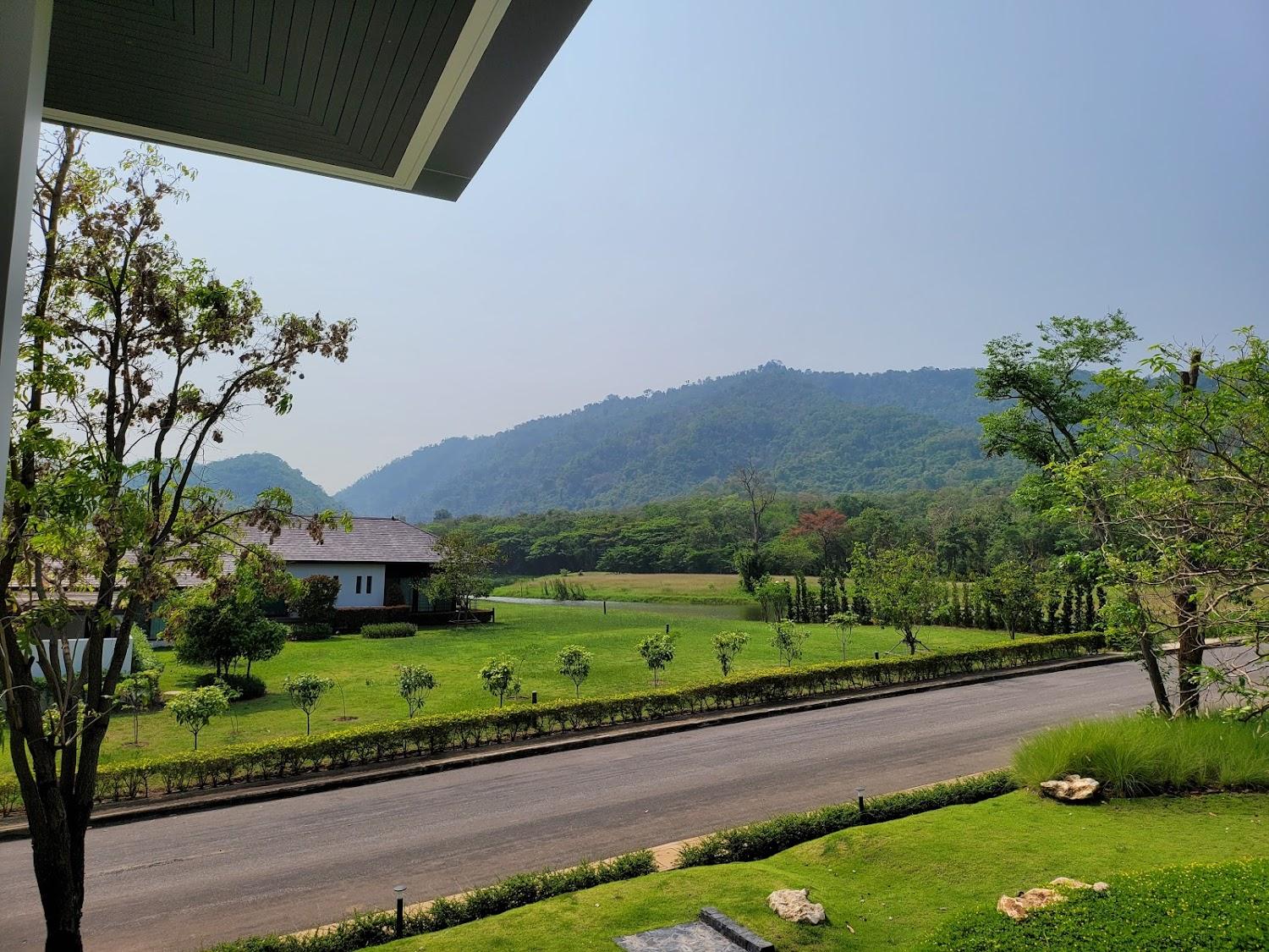 Cover Image for Monlada Khaoyai