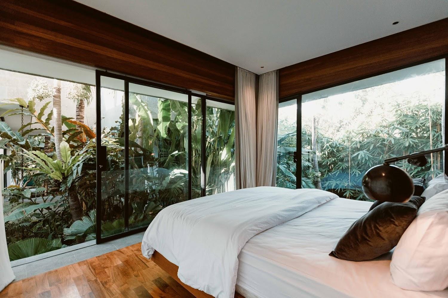 Cover Image for Haus Flora