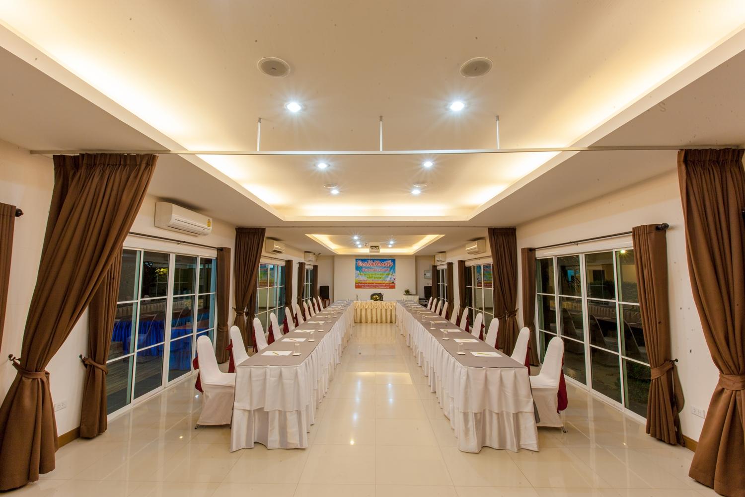 Cover Image for Varee Valley Resort & Restaurant