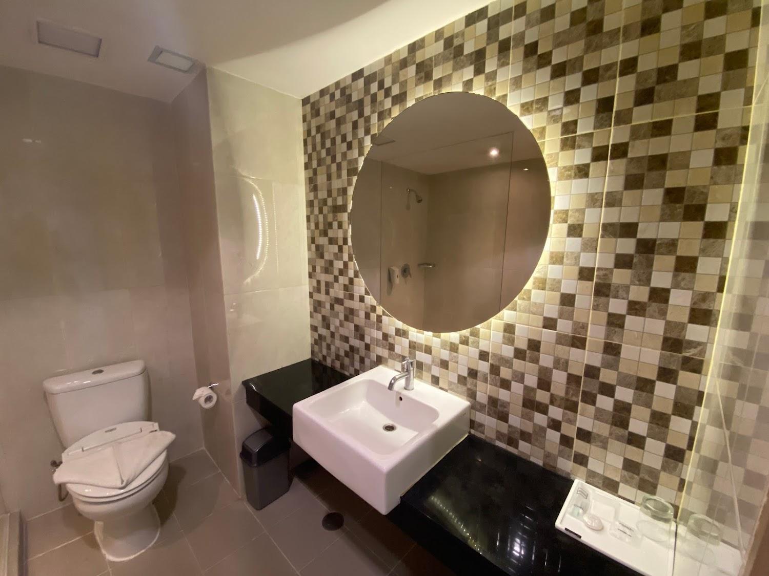 Cover Image for REGANTRIS HOTEL SURABAYA