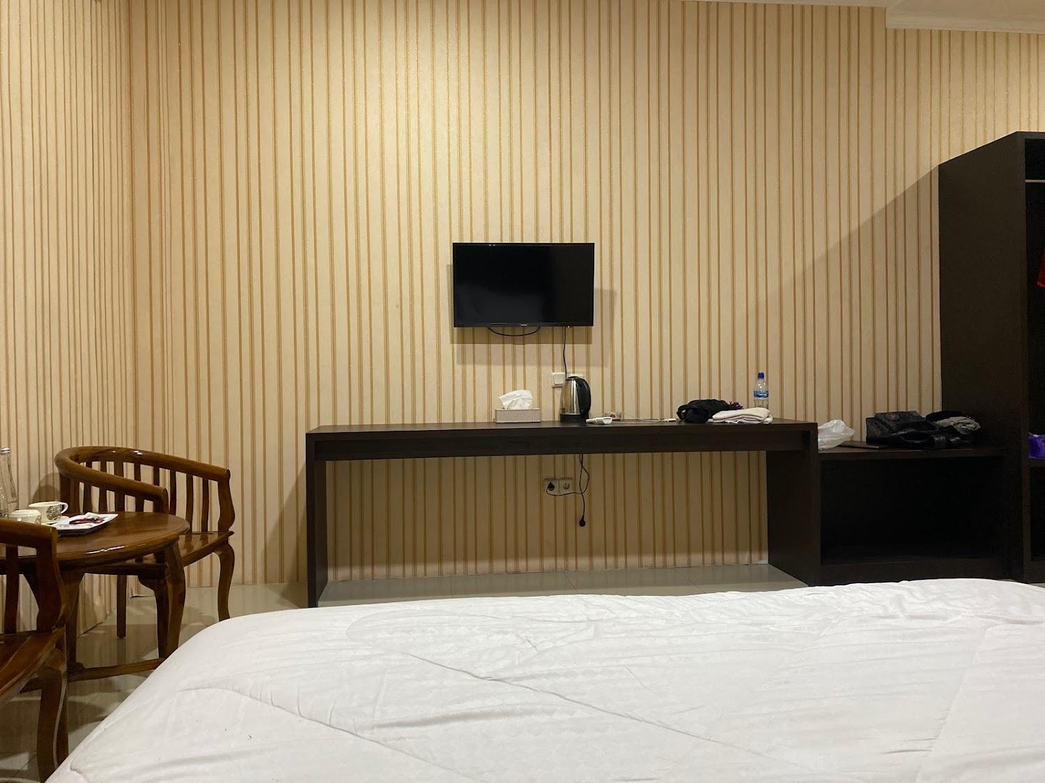 Cover Image for Miami Guest House