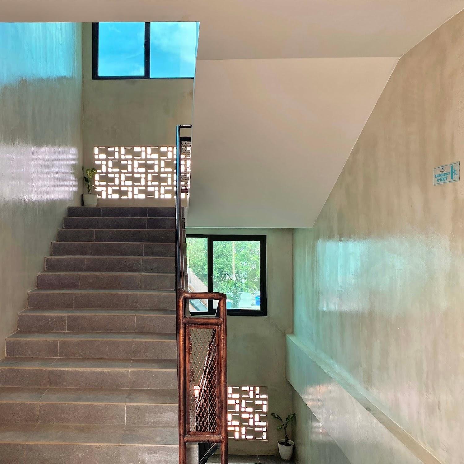 Cover Image for D'Paragon Matraman Jakarta