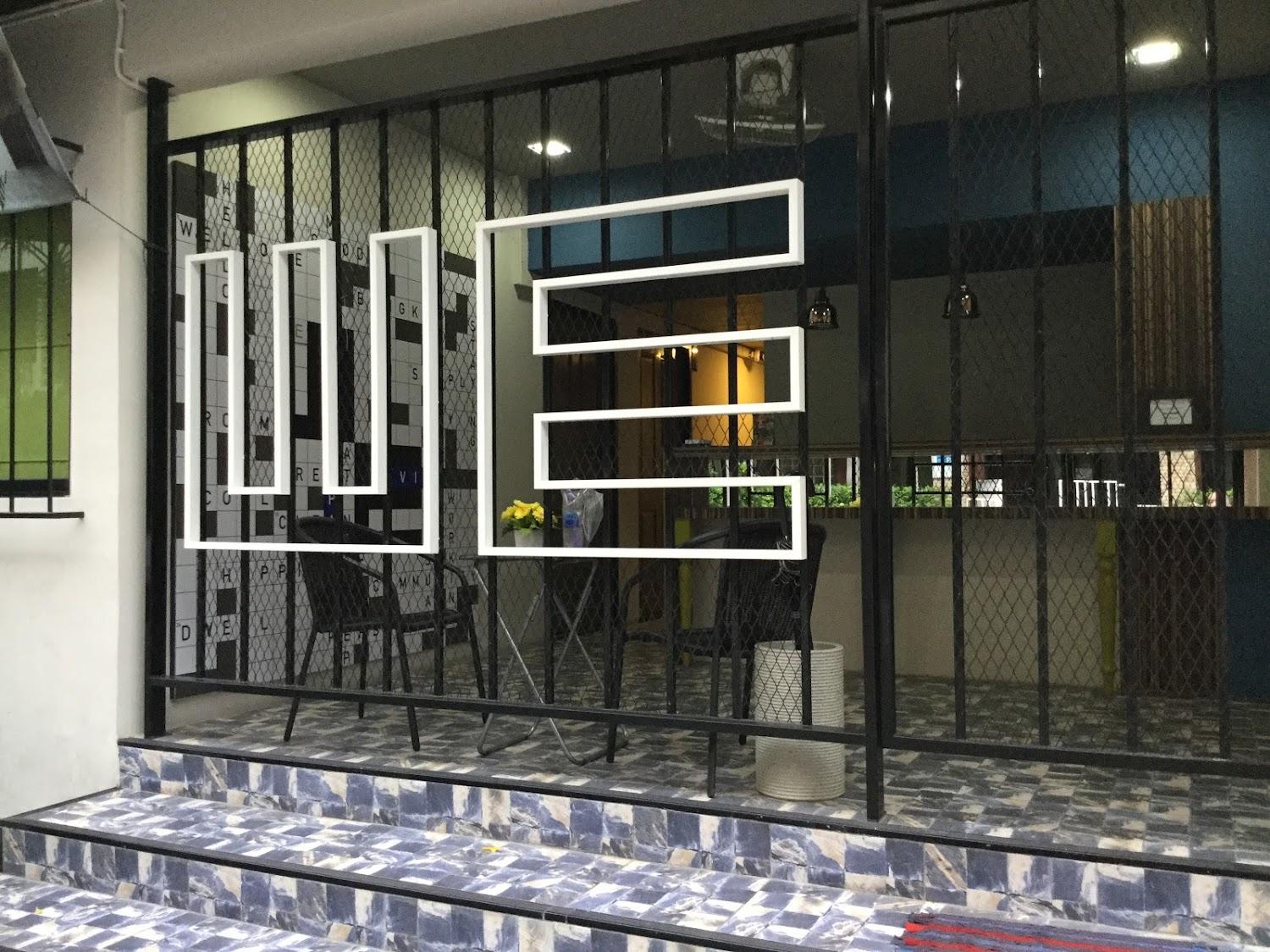 Cover Image for We Living Space