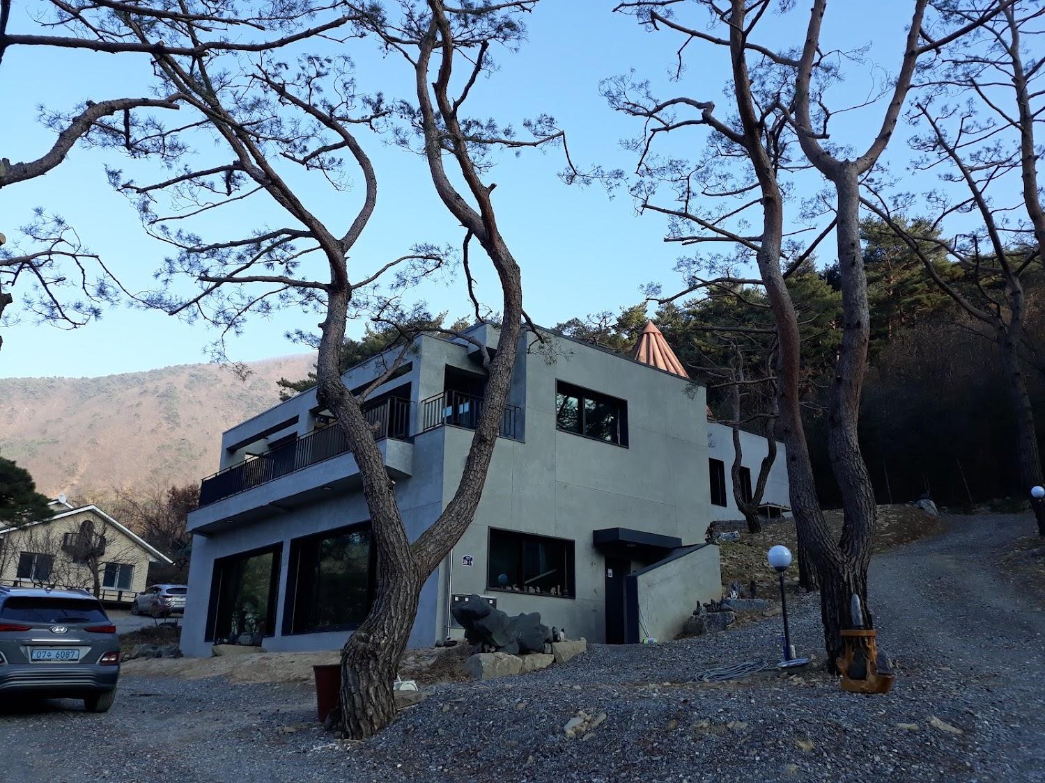 Cover Image for 갤러리하우스