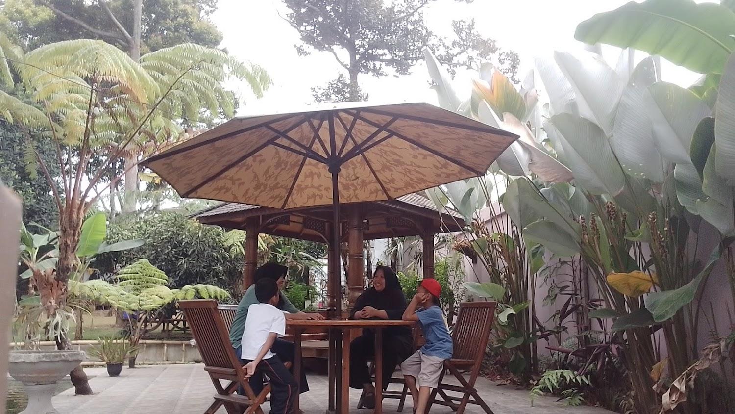 Cover Image for Villa Larochelle Lembang