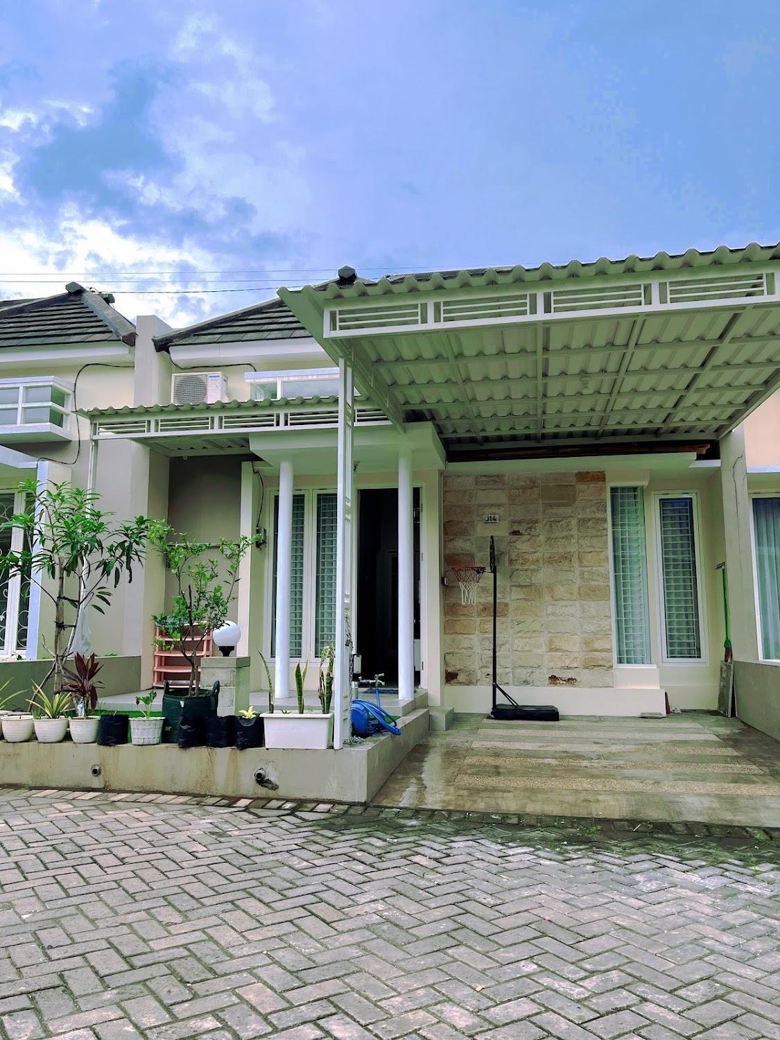 Cover Image for Villa Izna Batu