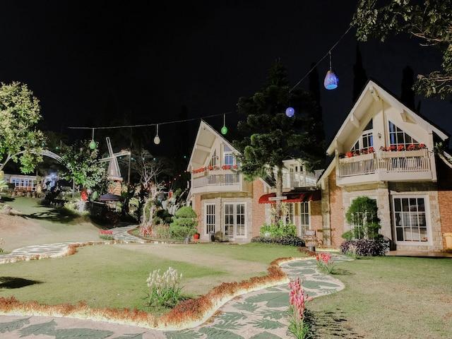 Cover Image for Capital O 802 Omah Londo Hotel & Resort