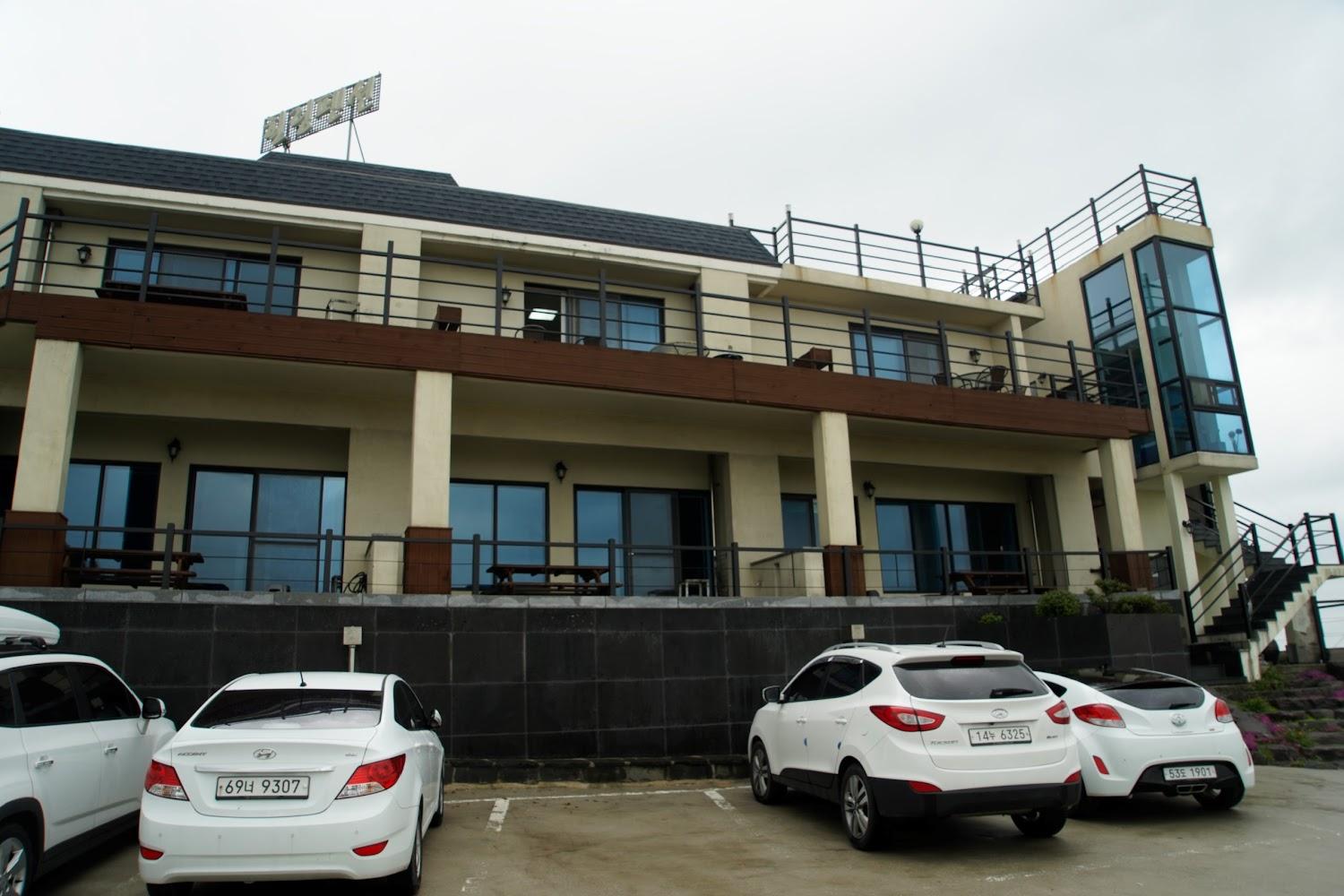 Cover Image for 힐링펜션