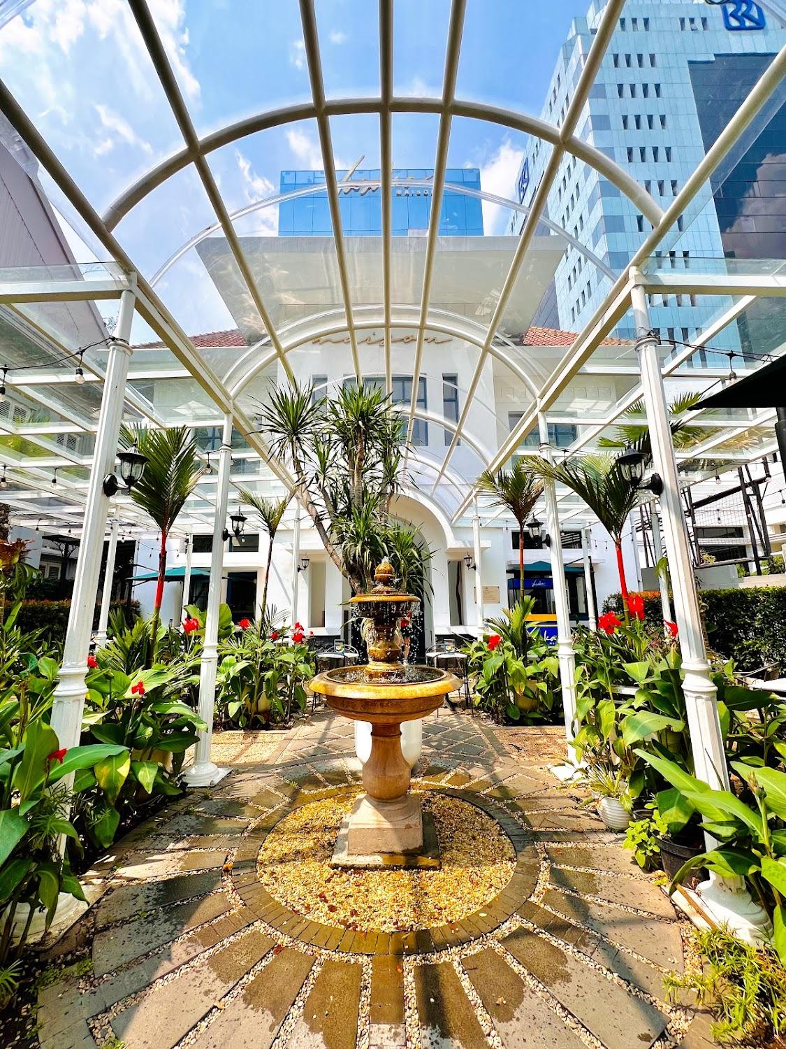 Cover Image for Vasaka Maison Bandung Hotel