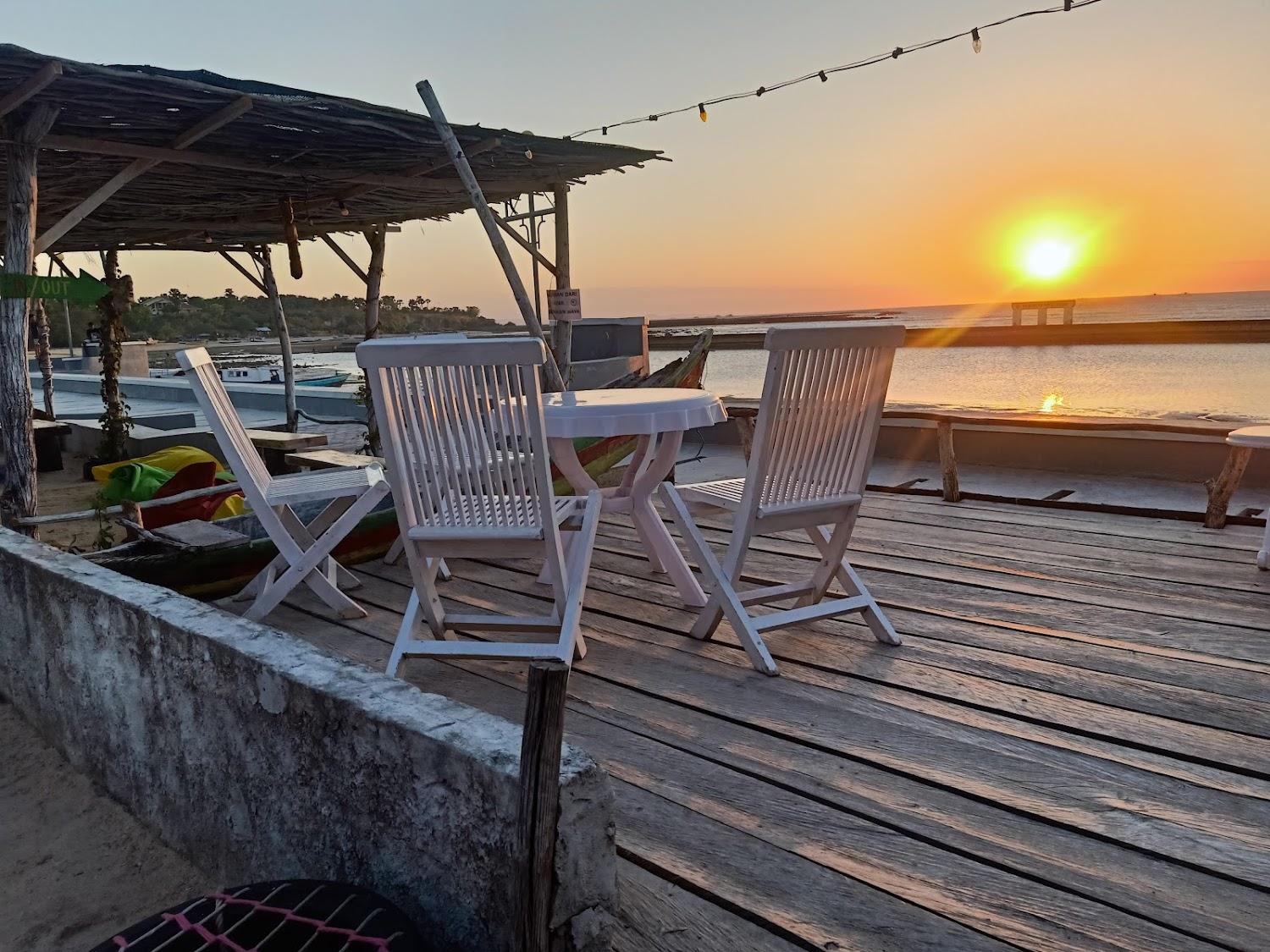 Cover Image for OCD Beach Cafe & Hostel
