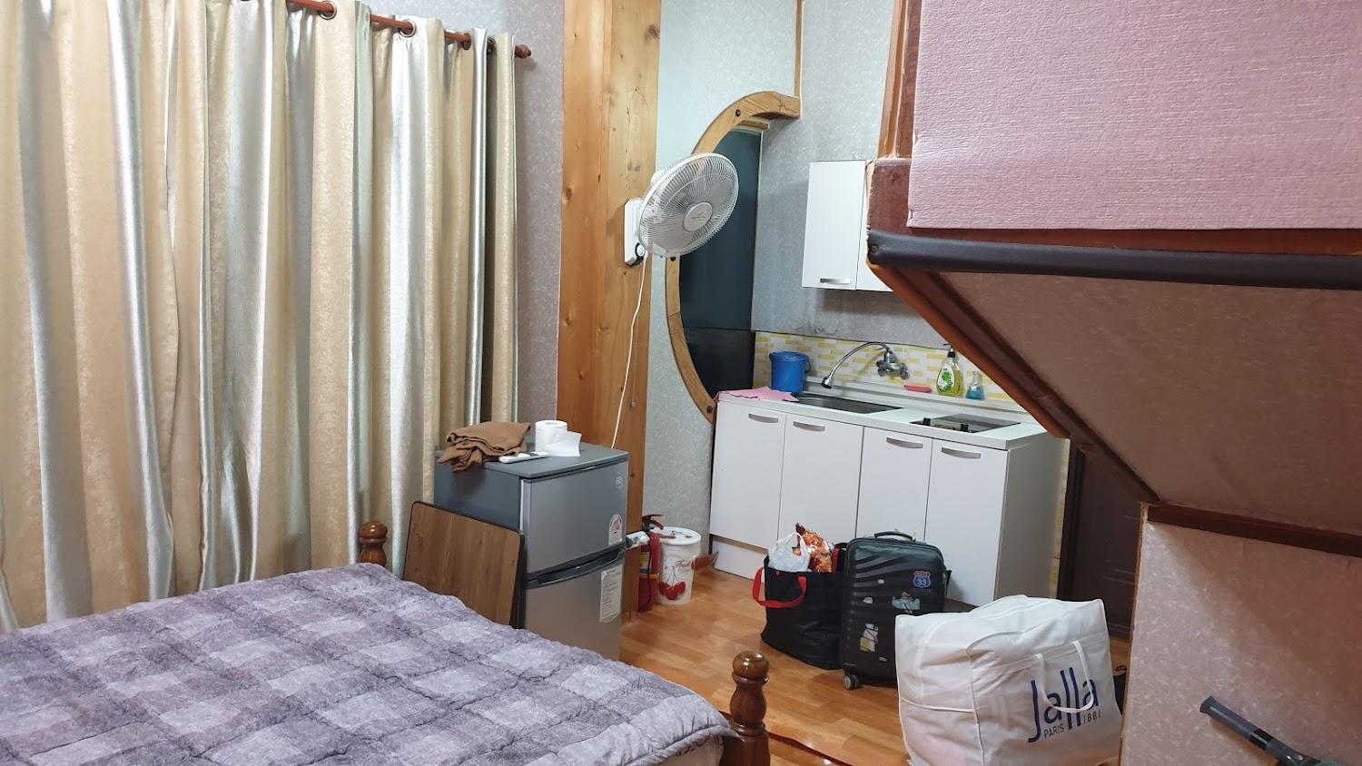 Cover Image for 바다배펜션