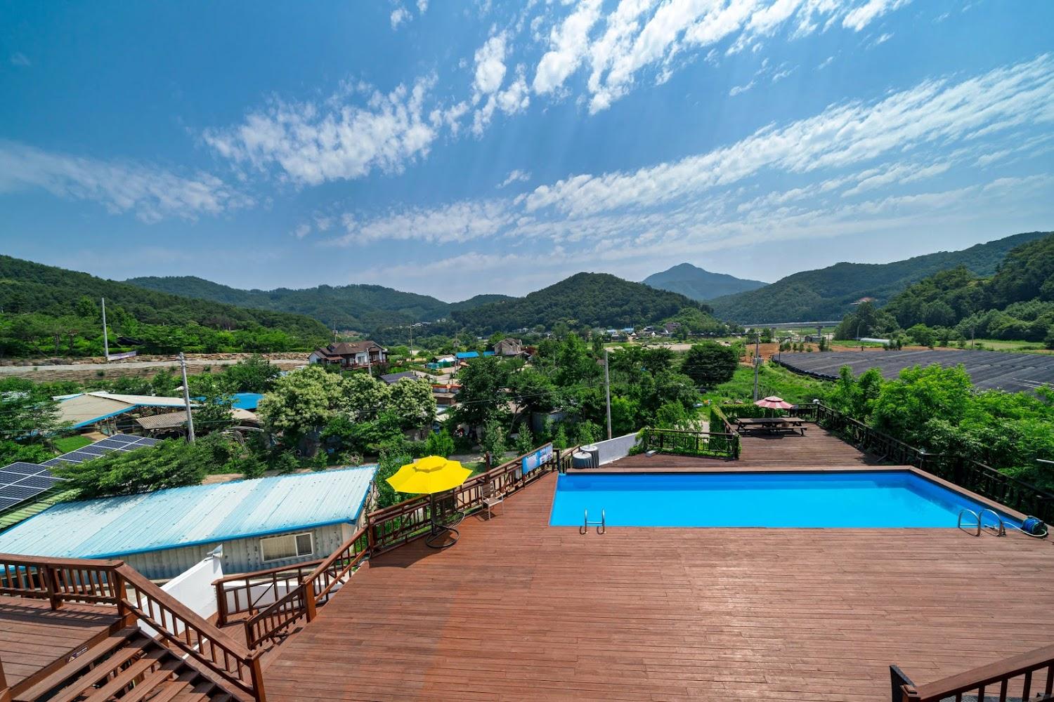 Cover Image for 포링펜션
