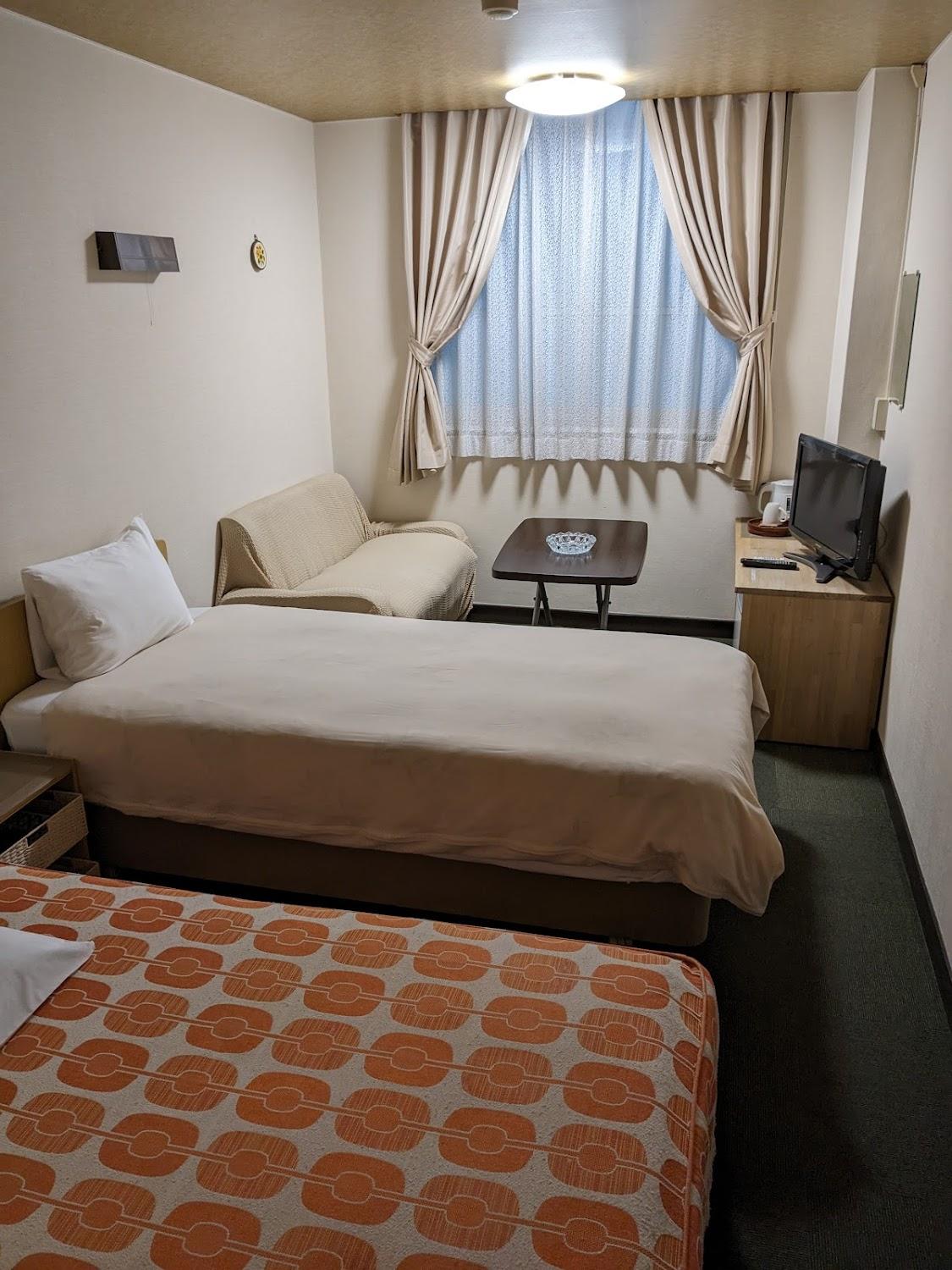 Cover Image for Ugata Business Hotel