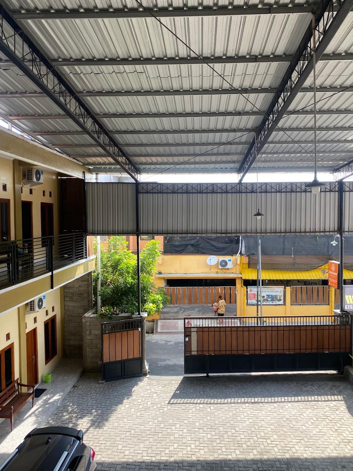 Cover Image for SPOT ON 2790 Bintang Selatan Syariah