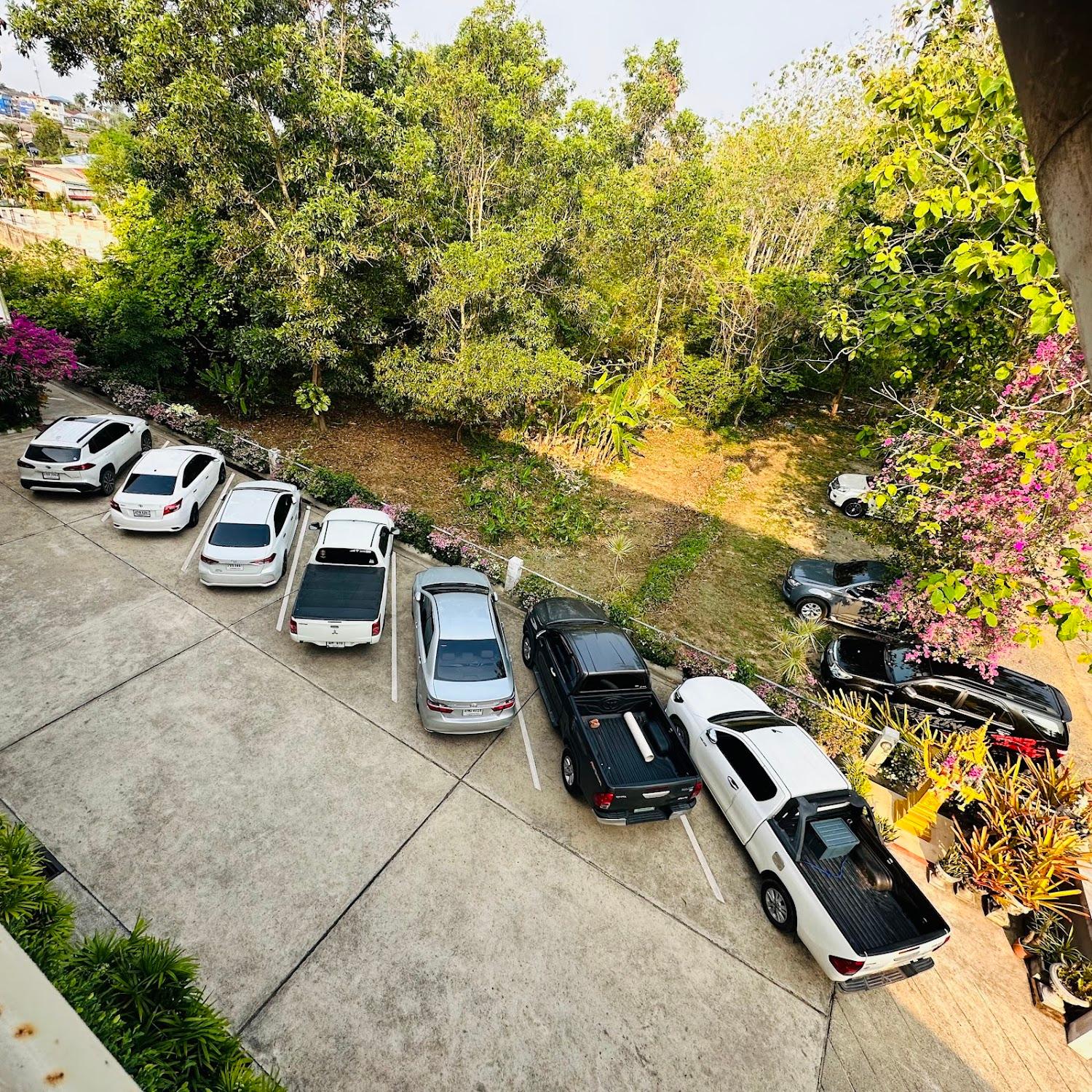 Cover Image for Baanlugchange Hotel