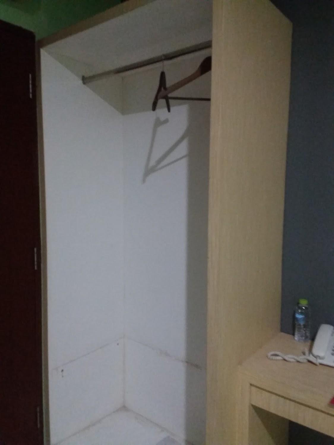 Cover Image for RedDoorz near Tunjungan Plaza 2