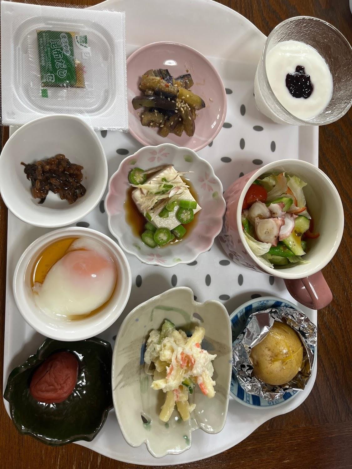 Cover Image for Shida Inn
