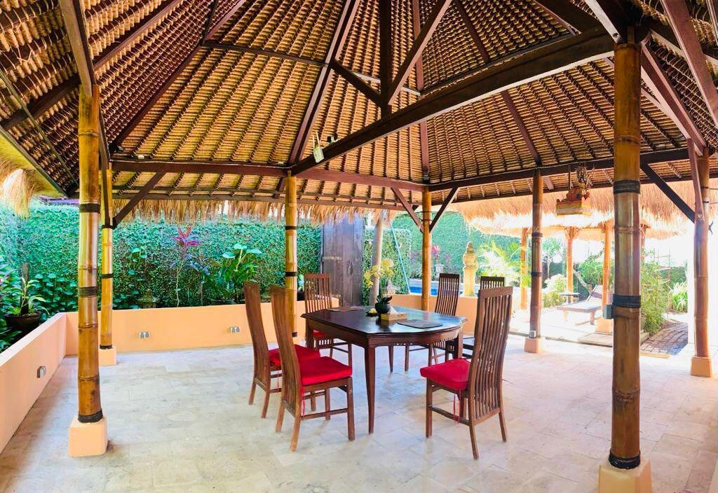 Cover Image for Giri's Villa Jimbaran